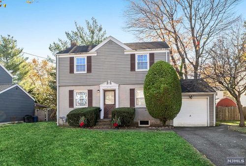 179 Dorchester Road, River Edge, NJ, 07661 | Card Image