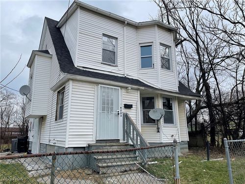 9703 Elwell Ave, Cleveland, OH, 44104-4617 | Card Image