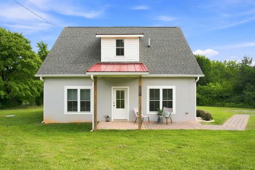 4656 Hartford St, Lynchburg, VA, 24502-5102 | Card Image