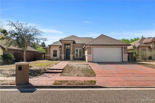 6011 N 46th Ln, McAllen, TX, 78504-6519 | Card Image