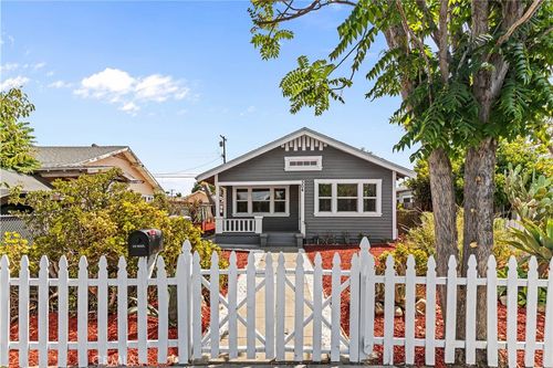 304 N Monterey Ave, Ontario, CA, 91764-4239 | Card Image