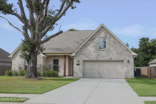 9 Alexandria Grace Dr, Long Beach, MS, 39560-4053 | Card Image