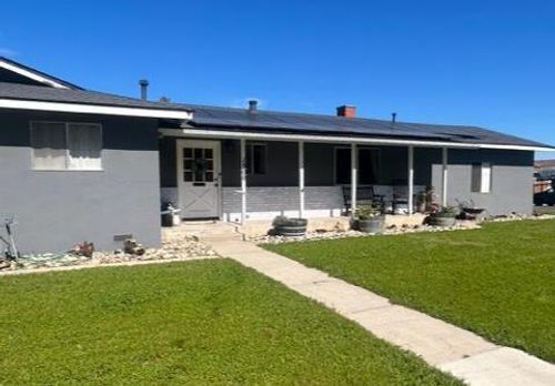 1500 Walnut Street, Oakdale, CA, 95361 | Card Image