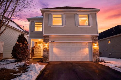 10247 Country Club Curv, Woodbury, MN, 55129-4209 | Card Image