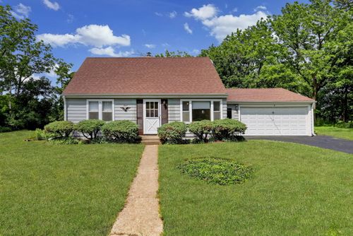2 Eva Ter, Lake Bluff, IL, 60044-1803 | Card Image