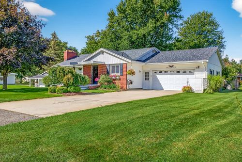 4563 Keener St, Muskegon, MI, 49444-4454 | Card Image