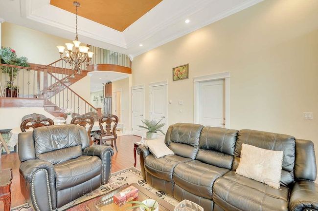11718 84 Avenue, House other with 5 bedrooms, 4 bathrooms and 4 parking in Delta BC | Image 7