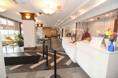 apt-920-8900 E Jefferson Ave, Detroit, MI, 48214-4130 | Card Image