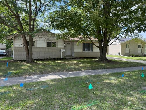 15520 Brandt St, Romulus, MI, 48174-3209 | Card Image