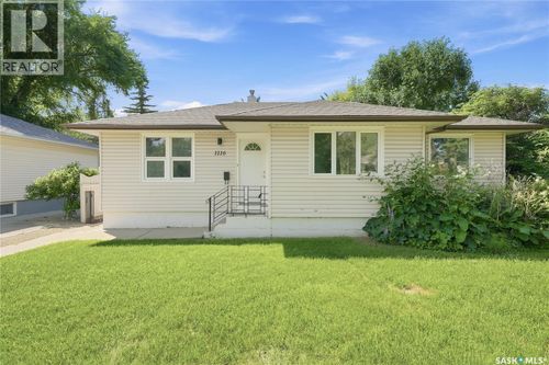 1116 Ewart Ave, Saskatoon, SK, S7H2K3 | Card Image