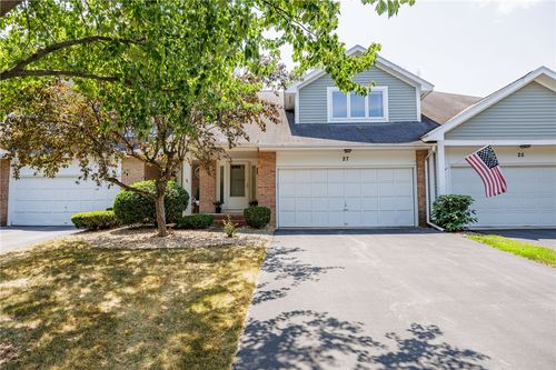 27 Running Brook Ln, Greece, NY, 14626-1962 | Card Image