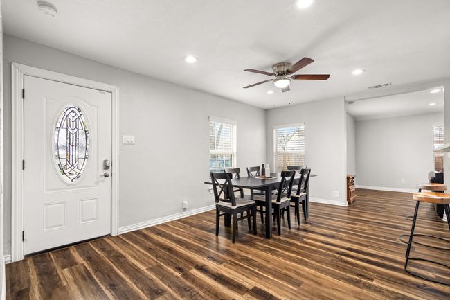 7113 Maple Park Dr, House other with 3 bedrooms, 2 bathrooms and null parking in Richland Hills TX | Image 5