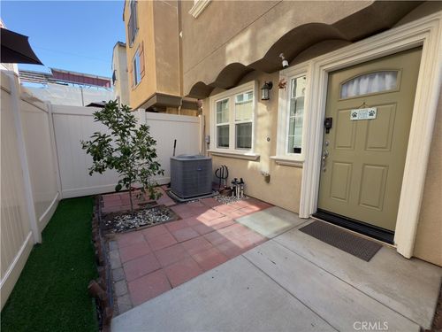 unit-6-22111 Main St, Carson, CA, 90745-3057 | Card Image