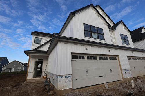 5492 Finsbury Dr, Powell, OH, 43065 | Card Image