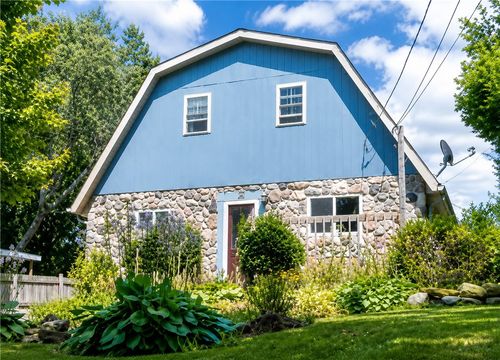 1112 Glenn Ave, Patterson Hts, PA, 15010-2848 | Card Image