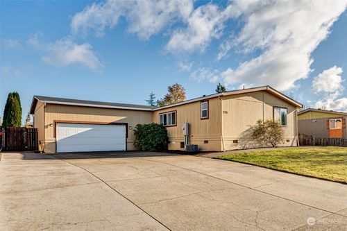 220 Sycamore Street, Woodland, WA, 98674 | Card Image