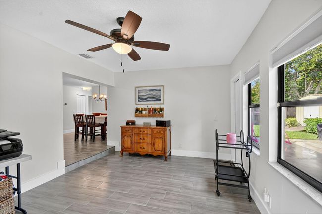 735 La Costa Way, House other with 3 bedrooms, 2 bathrooms and null parking in Lantana FL | Image 22