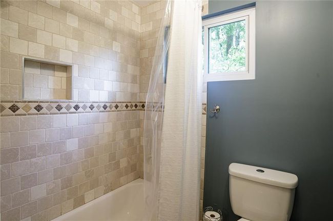 4075 Fincher Dr, House other with 3 bedrooms, 2 bathrooms and null parking in Gainesville GA | Image 20