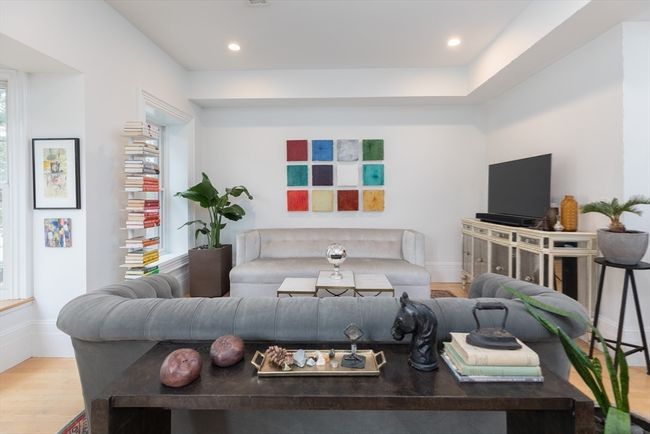 APT-2 - 41 Worcester St, Condo with 2 bedrooms, 2 bathrooms and null parking in Boston MA | Image 5