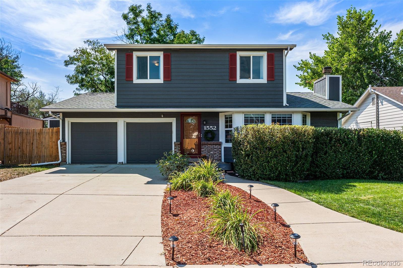 Long Ave, Littleton, CO 80120