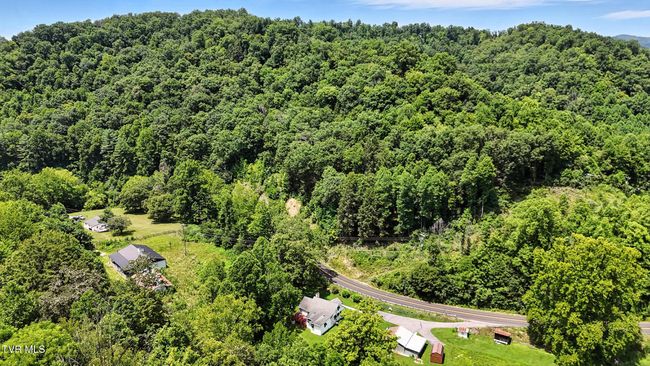 7742 S Fork Rd, House other with 2 bedrooms, 2 bathrooms and null parking in Pound VA | Image 44