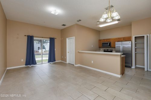 105-6070 Maggies Cir, Jacksonville, FL, 32244-8526 | Card Image