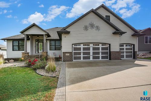 1012 N Caleb Ave Avenue, Sioux Falls, SD, 57103-6719 | Card Image