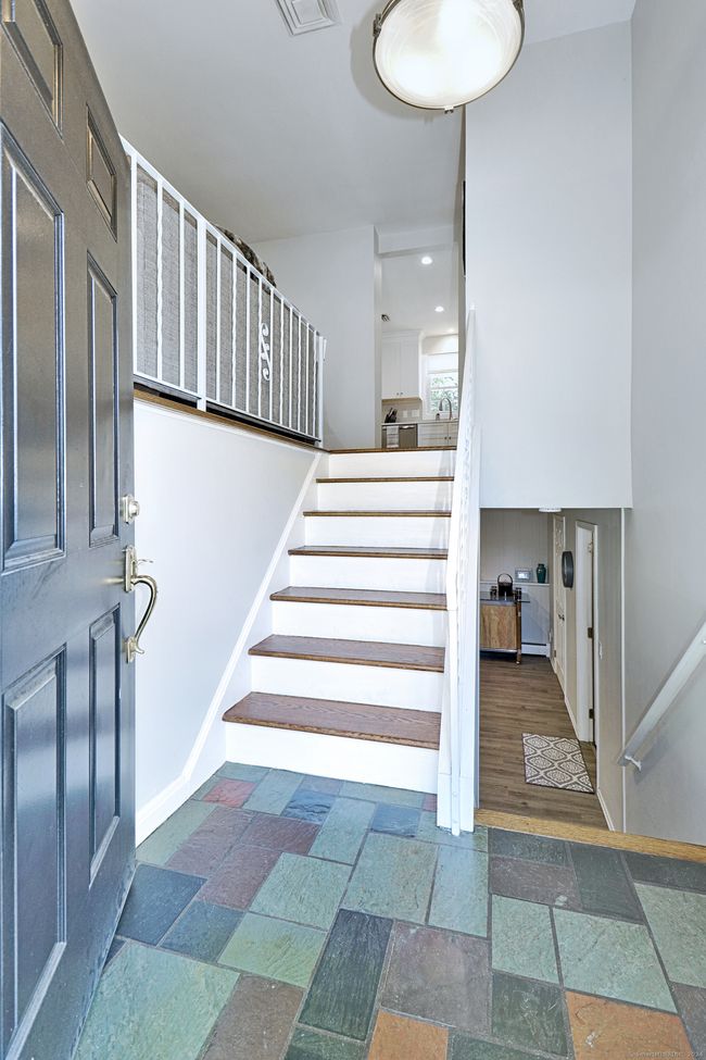 21 Thistle Rd, House other with 4 bedrooms, 3 bathrooms and null parking in Norwalk CT | Image 4