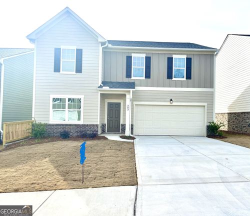 303 Hyde Park, Winder, GA, 30680 | Card Image
