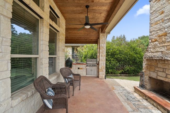 209 Maxwell Way, House other with 4 bedrooms, 3 bathrooms and null parking in Austin TX | Image 16