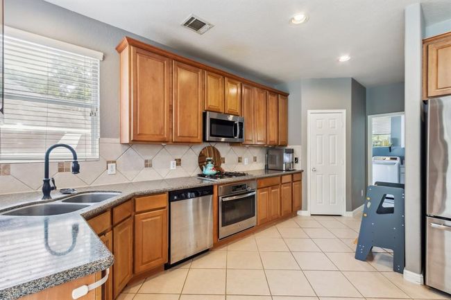 Tons of countertop space here! | Image 14