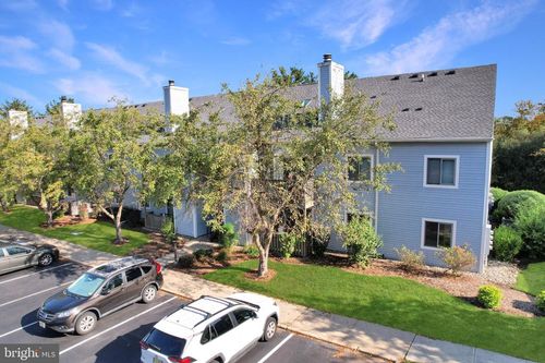 2013 Aspen Dr, PLAINSBORO, NJ, 08536-3621 | Card Image