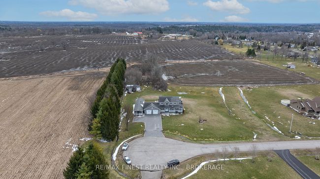 29 Cummings Rd, House other with 6 bedrooms, 5 bathrooms and 6 parking in Lyn ON | Image 36