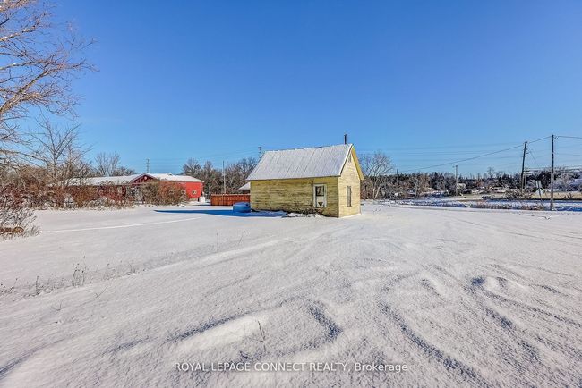 122 Latta Dr, House other with 1 bedrooms, 3 bathrooms and 20 parking in Plainfield ON | Image 37