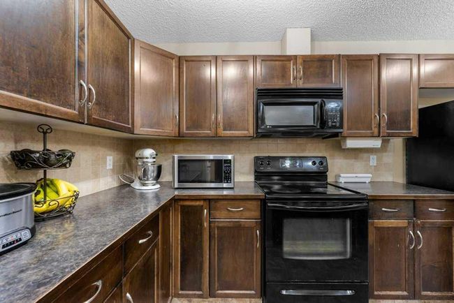 193 Luxstone Way Sw, Home with 3 bedrooms, 3 bathrooms and 2 parking in Airdrie AB | Image 13