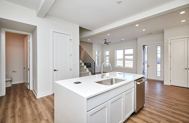 812 E 2 Nd St, Condo with 3 bedrooms, 3 bathrooms and null parking in Des Moines IA | Image 12