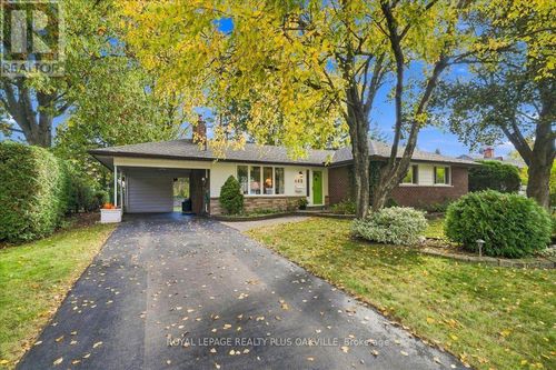 462 Evergreen Avenue, Hamilton (Ancaster), ON, L9G2P8 | Card Image