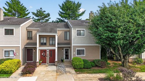26 Elizabeth Ct, Tinton Falls, NJ, 07724-3049 | Card Image