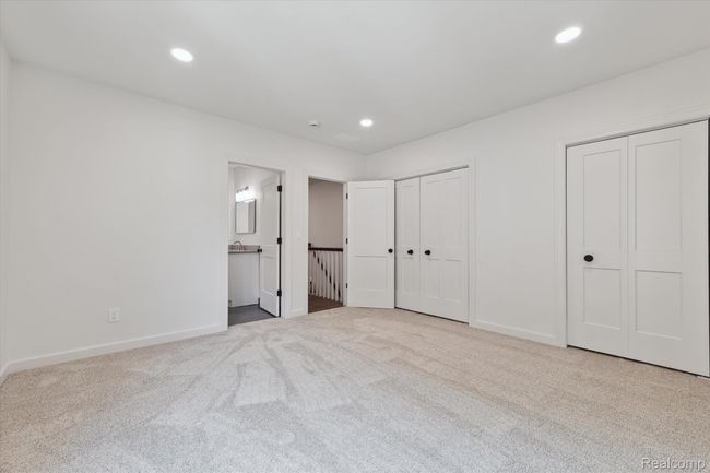 32-1105-Ivyglen-Cir-Bloomfield-Hills-MI-48304-WindowStill-42.jpg | Image 29