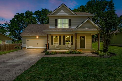 421 Willis Way, Columbia, TN, 38401-1640 | Card Image
