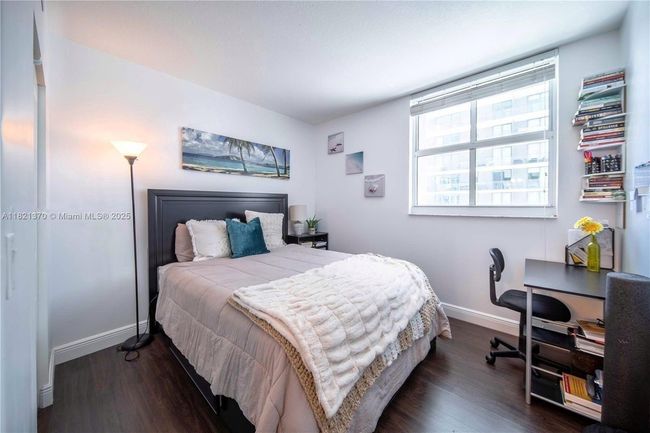 APT-2201 - 1250 S Miami Ave, Condo with 2 bedrooms, 2 bathrooms and null parking in Miami FL | Image 13