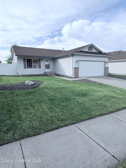 3695 Graphite, Post Falls, ID, 83854 | Card Image