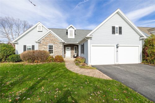 3 Barchan Dune Rise, Victor, NY, 14564 | Card Image