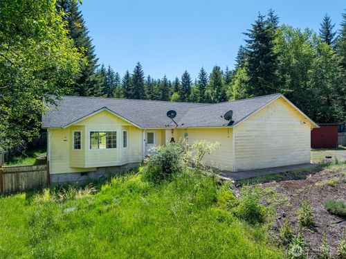 110 Northview Dr, Chehalis, WA, 98532-9729 | Card Image