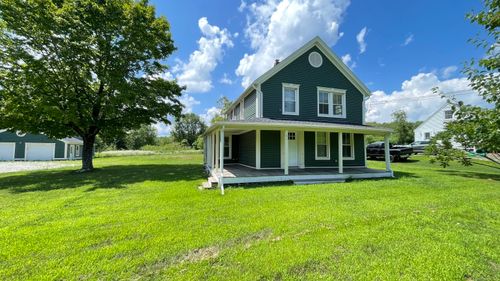 2-61 Hastings Rd, Southwick, MA, 01077-9727 | Card Image