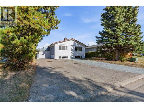 180 Claxton Cres, Prince George, BC, V2M5X5 | Card Image