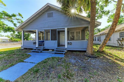 432 Adelia Ave, SARASOTA, FL, 34236-5005 | Card Image