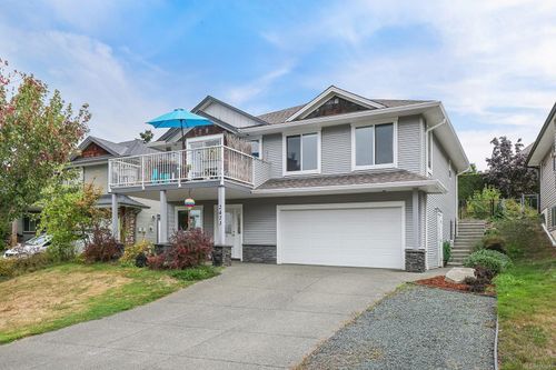 2473 Avro Arrow Dr, Comox, BC, V9M0A6 | Card Image