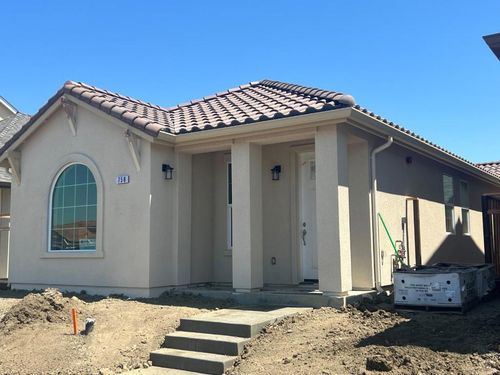 789 Aurora Way, King City, CA, 93930-3832 | Card Image