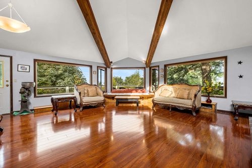 8379 Chelmsford Pl, Chilliwack, BC, V2R3X2 | Card Image